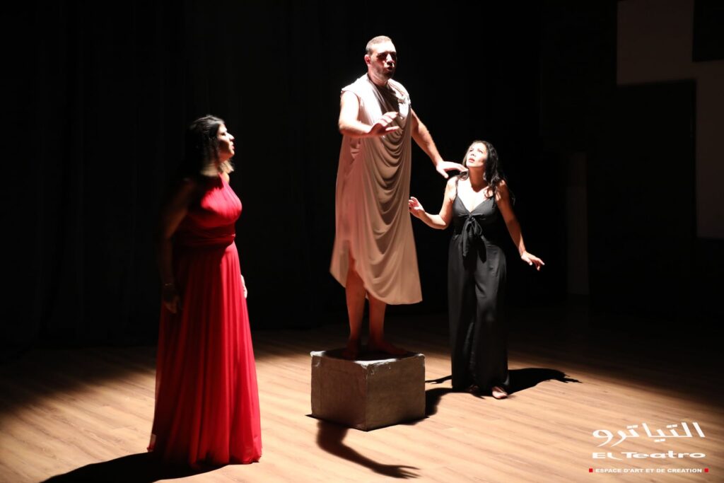 قم للممثل​ 2